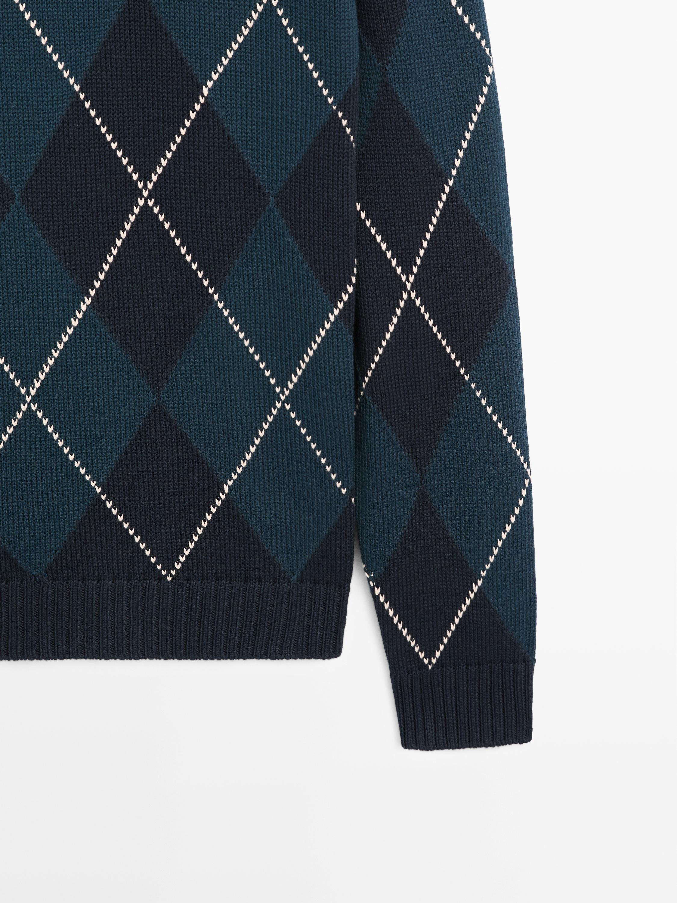 Cotton knit sweater with argyle detail